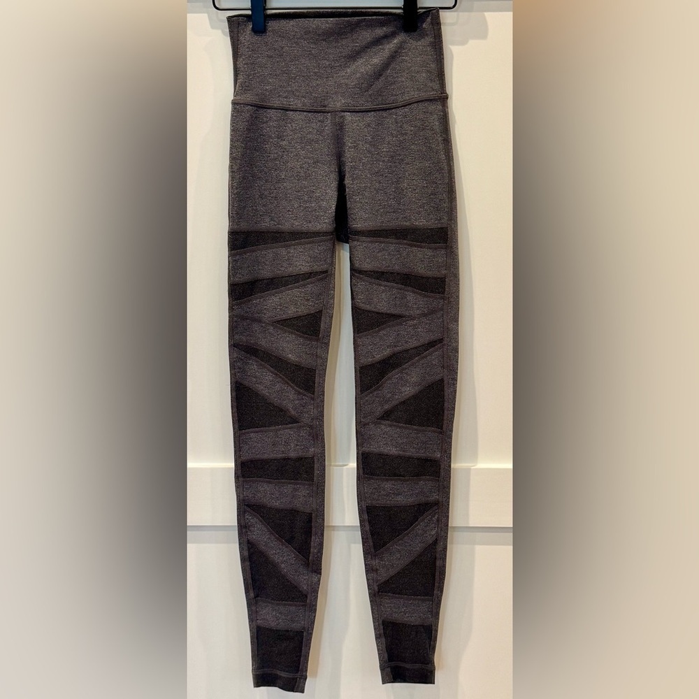 Lululemon Wunder Under High Rise Mesh Cut Out Grey Leggings Size 4